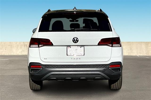 new 2024 Volkswagen Taos car, priced at $32,451