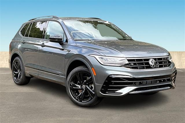 new 2024 Volkswagen Tiguan car, priced at $38,998