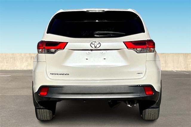 used 2019 Toyota Highlander car, priced at $25,795