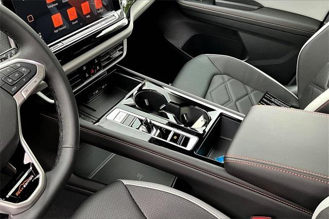 new 2025 Volkswagen Atlas car, priced at $49,339