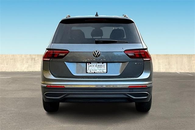 new 2024 Volkswagen Tiguan car, priced at $33,081