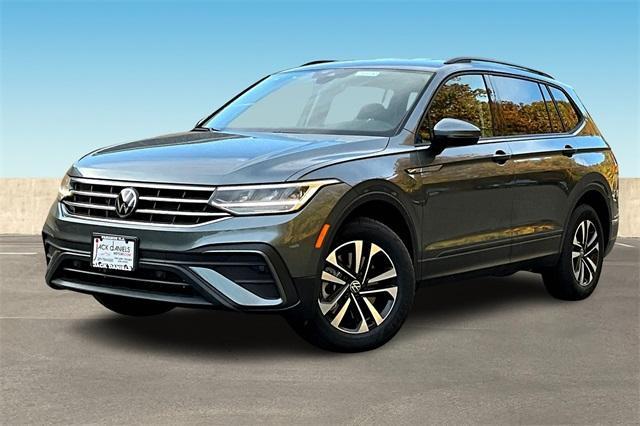 new 2024 Volkswagen Tiguan car, priced at $33,081