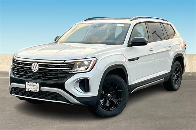 new 2024 Volkswagen Atlas car, priced at $53,806