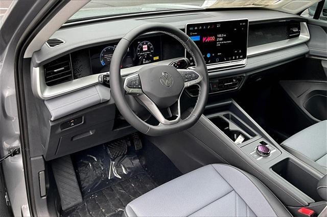 new 2025 Volkswagen Tiguan car, priced at $35,696