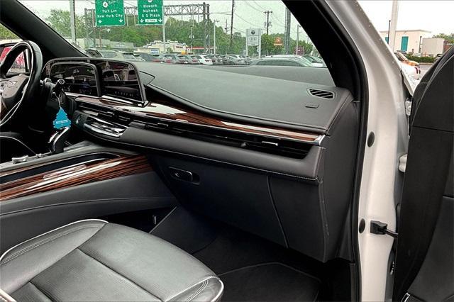 used 2022 Cadillac Escalade ESV car, priced at $63,995