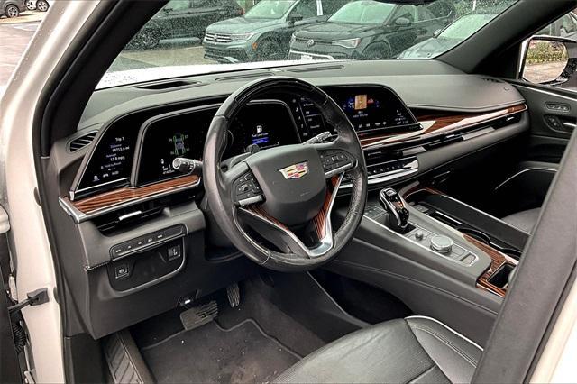 used 2022 Cadillac Escalade ESV car, priced at $63,995
