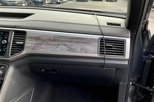 used 2020 Volkswagen Atlas Cross Sport car, priced at $21,495