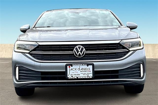 used 2022 Volkswagen Jetta car, priced at $20,495