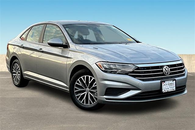 used 2021 Volkswagen Jetta car, priced at $15,495