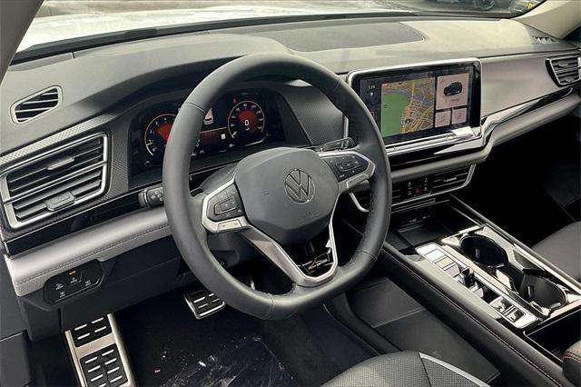 new 2024 Volkswagen Atlas car, priced at $54,503