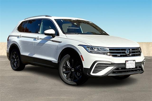 new 2024 Volkswagen Tiguan car, priced at $36,616