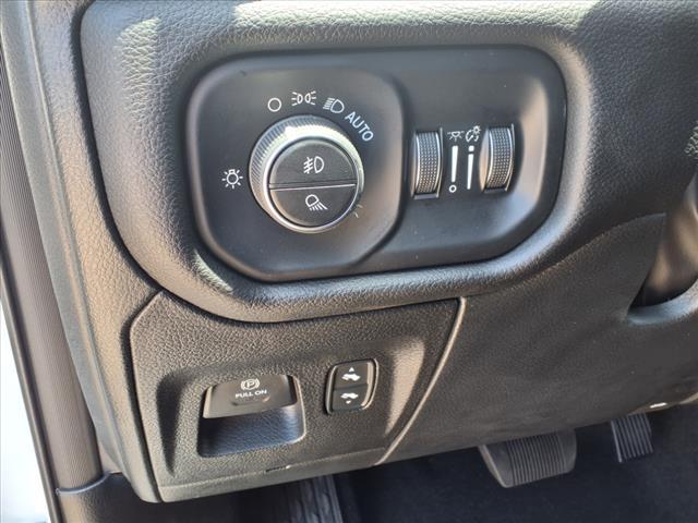 new 2025 Ram 1500 car, priced at $43,460