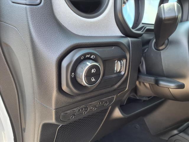 new 2025 Jeep Gladiator car, priced at $42,585