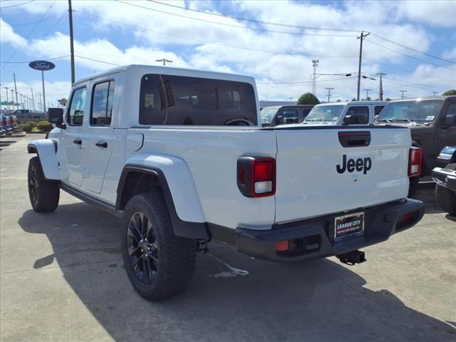 new 2025 Jeep Gladiator car, priced at $42,585