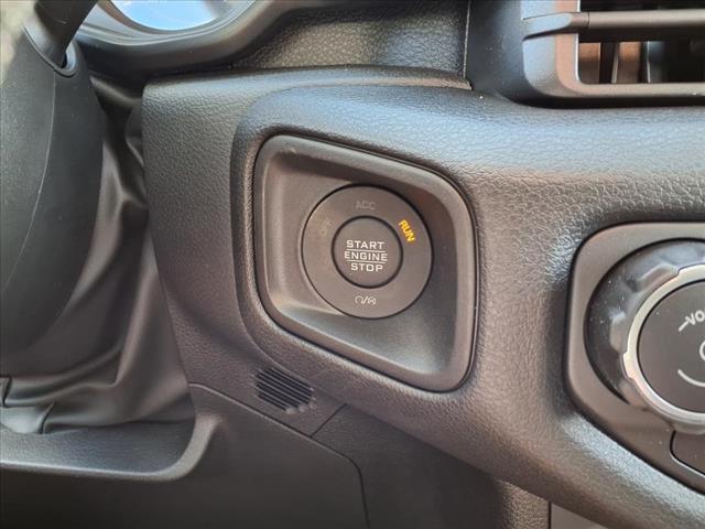 new 2025 Jeep Gladiator car, priced at $42,585