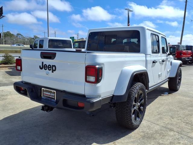 new 2025 Jeep Gladiator car, priced at $42,585