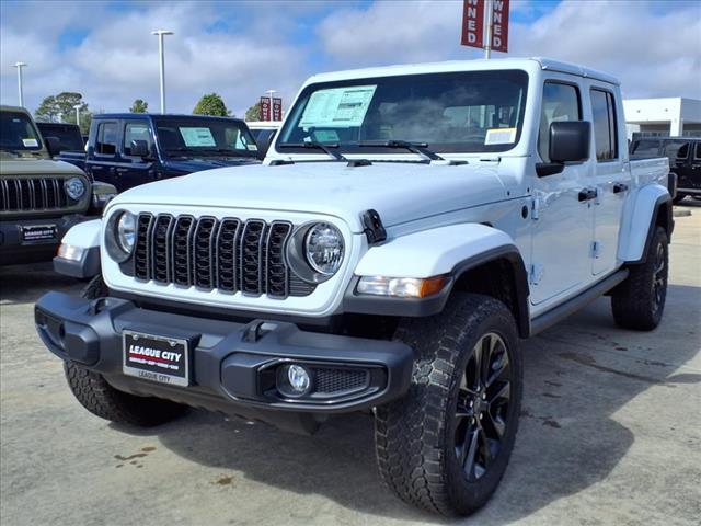 new 2025 Jeep Gladiator car, priced at $42,585
