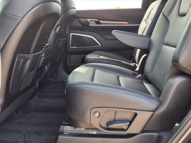 used 2024 Kia Telluride car, priced at $36,999