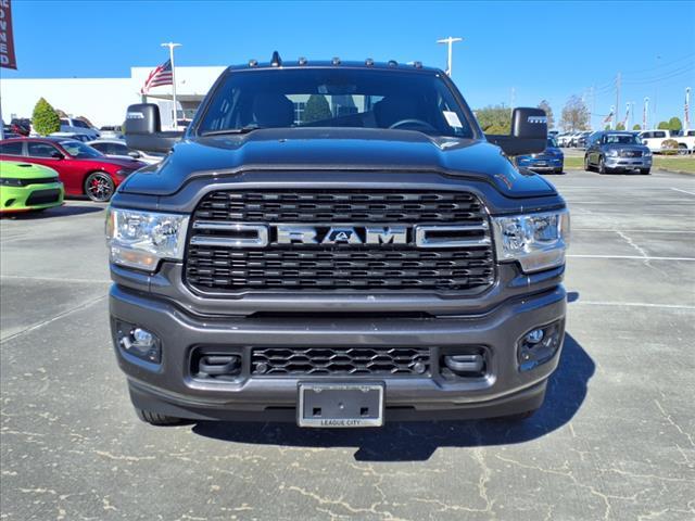 new 2024 Ram 3500 car, priced at $65,923