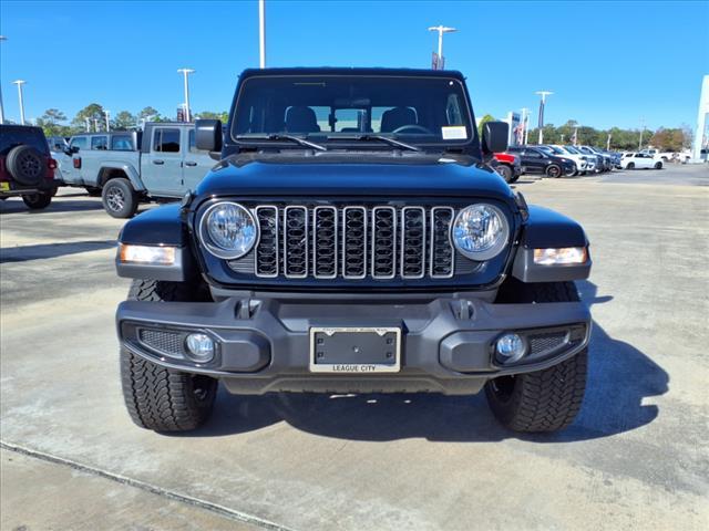 new 2025 Jeep Gladiator car, priced at $42,889