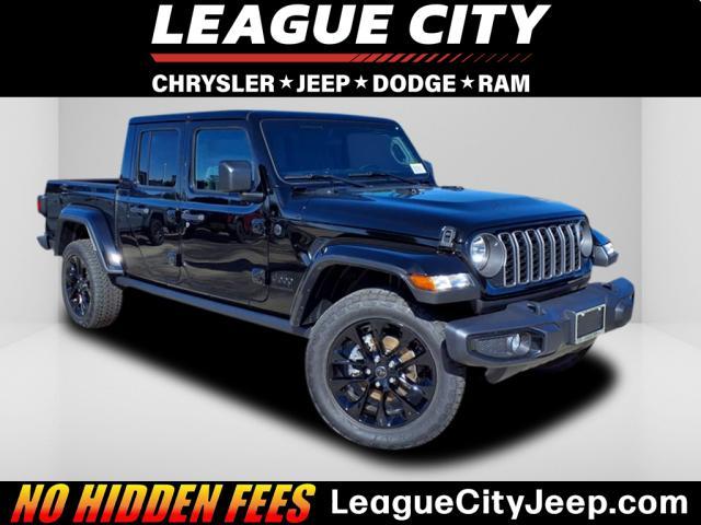 new 2025 Jeep Gladiator car, priced at $43,180