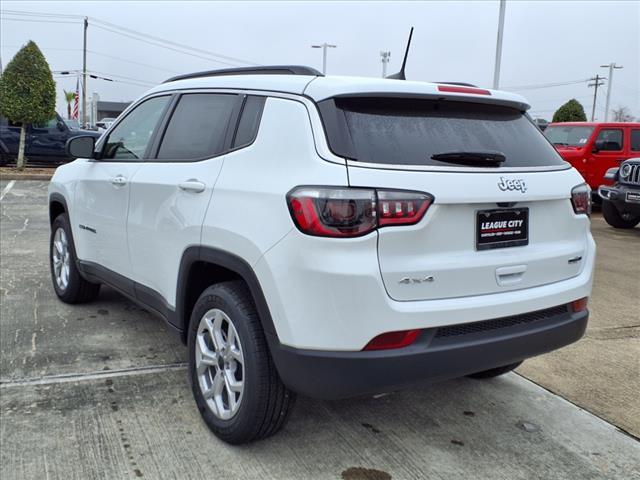 new 2025 Jeep Compass car, priced at $25,018