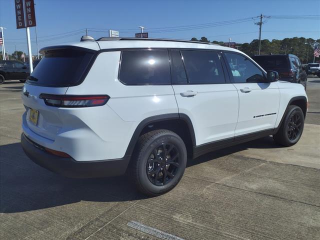 new 2025 Jeep Grand Cherokee L car