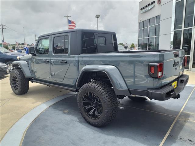 new 2024 Jeep Gladiator car, priced at $47,440