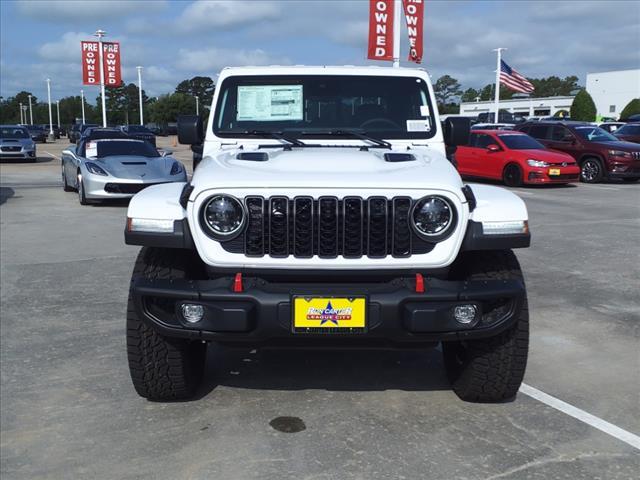 new 2024 Jeep Gladiator car, priced at $55,060