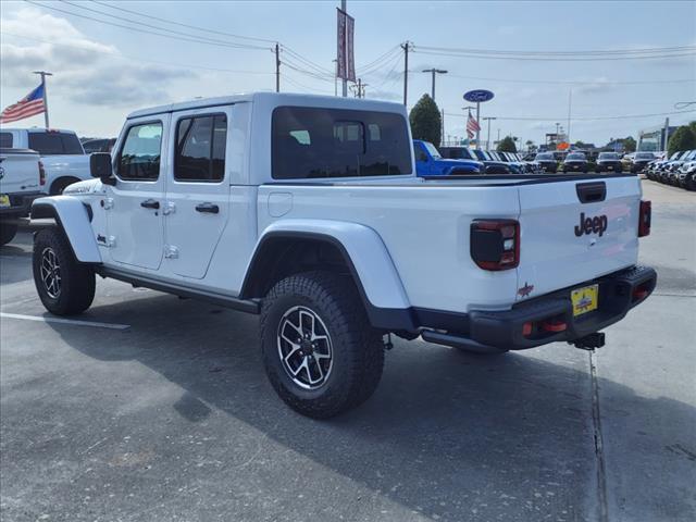 new 2024 Jeep Gladiator car, priced at $55,060