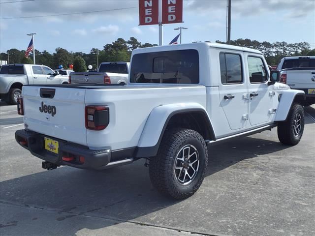 new 2024 Jeep Gladiator car, priced at $55,060