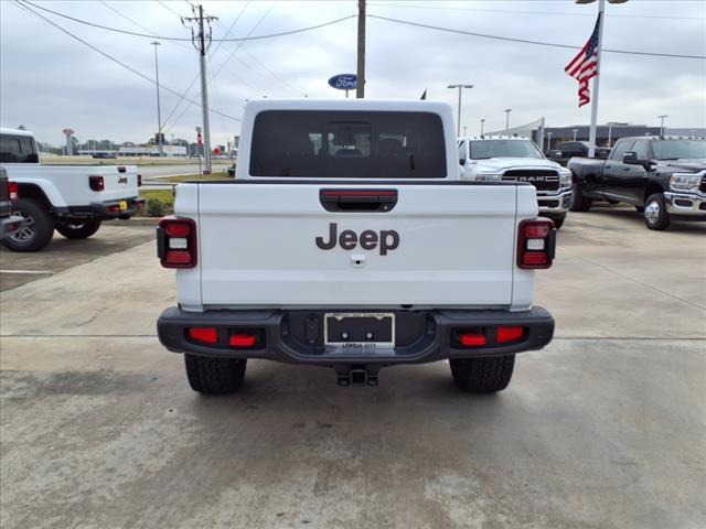 new 2025 Jeep Gladiator car, priced at $58,486