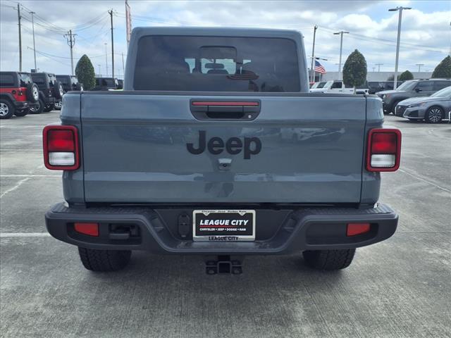 new 2025 Jeep Gladiator car, priced at $41,888