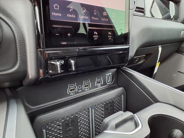 new 2025 Ram 1500 car, priced at $59,650