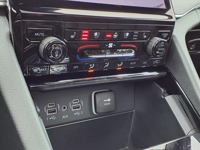 new 2025 Jeep Grand Cherokee L car, priced at $59,880