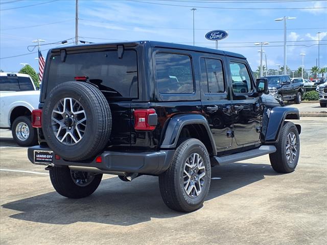 new 2025 Jeep Wrangler car, priced at $46,658