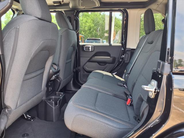 new 2025 Jeep Wrangler car, priced at $46,658