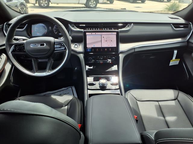 new 2025 Jeep Grand Cherokee car, priced at $53,525