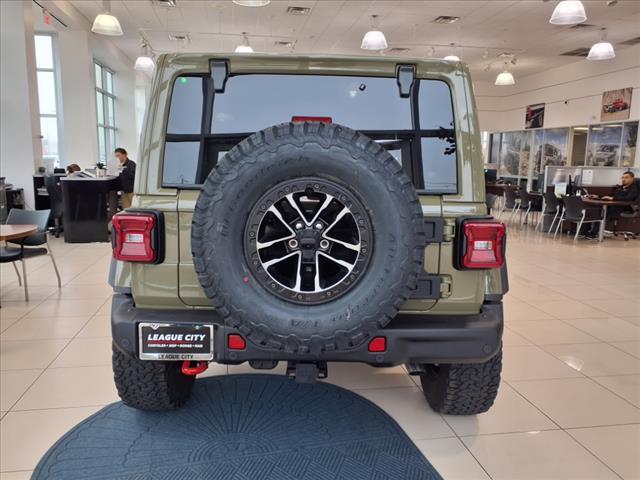 new 2025 Jeep Wrangler car, priced at $62,638