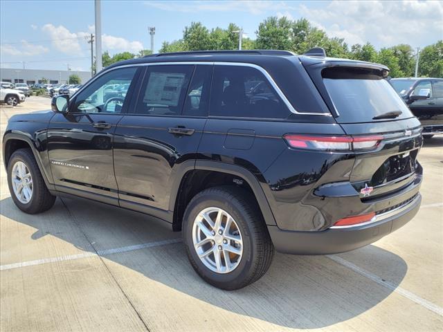 new 2024 Jeep Grand Cherokee car, priced at $33,862