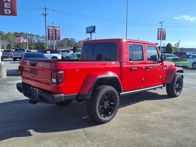 new 2025 Jeep Gladiator car, priced at $42,889