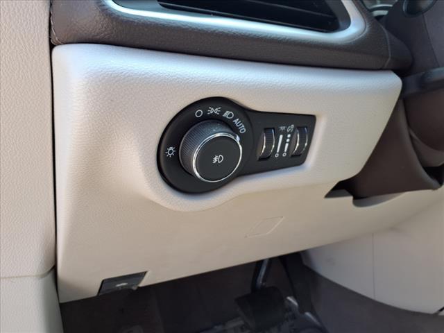 used 2021 Chrysler Pacifica car, priced at $24,980