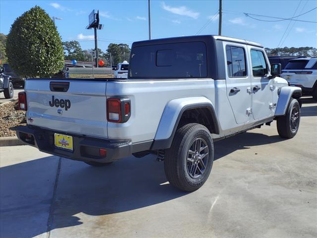 new 2024 Jeep Gladiator car, priced at $46,245