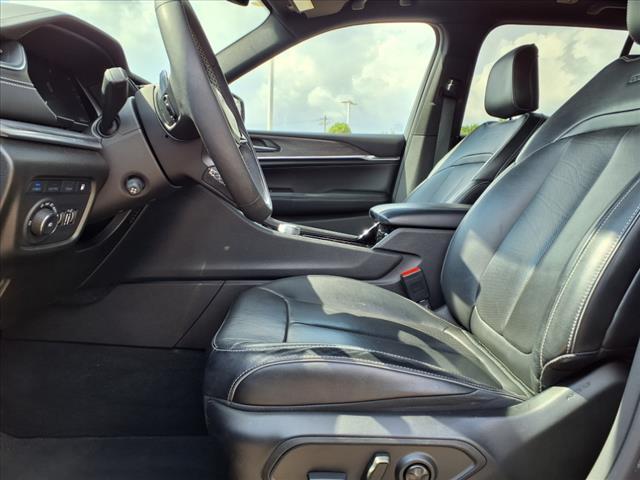 used 2022 Jeep Grand Cherokee car, priced at $33,088