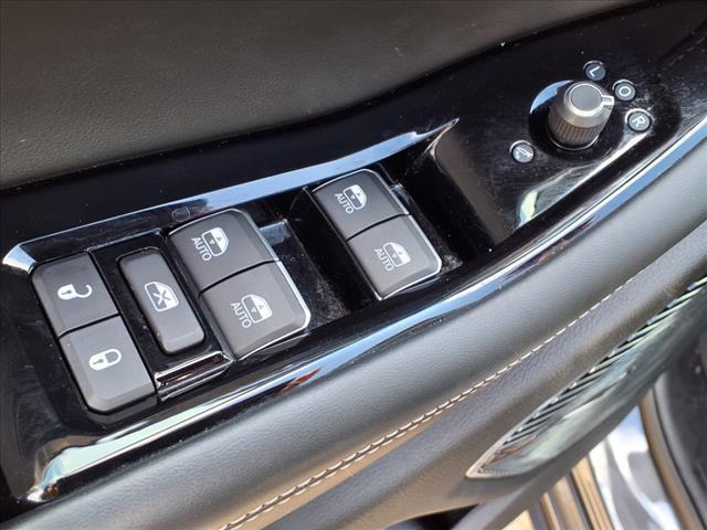 used 2022 Jeep Grand Cherokee car, priced at $33,088