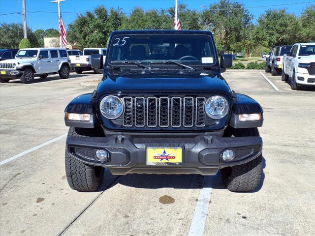 new 2025 Jeep Gladiator car, priced at $38,762