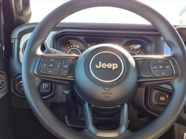 new 2025 Jeep Gladiator car, priced at $38,762