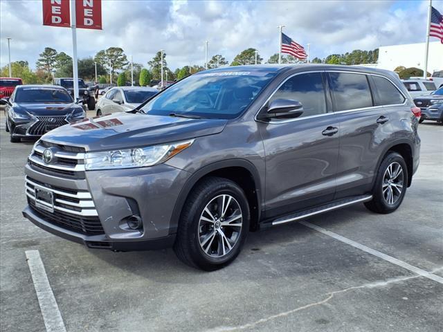 used 2019 Toyota Highlander car, priced at $24,999