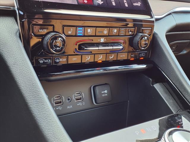 new 2025 Jeep Grand Cherokee car, priced at $61,080