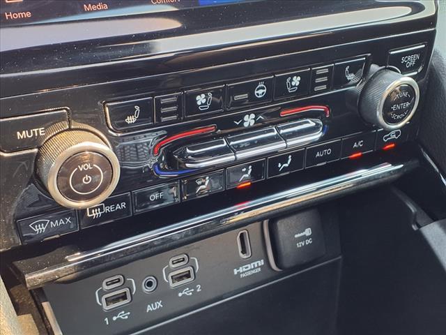 used 2023 Jeep Grand Cherokee car, priced at $43,980